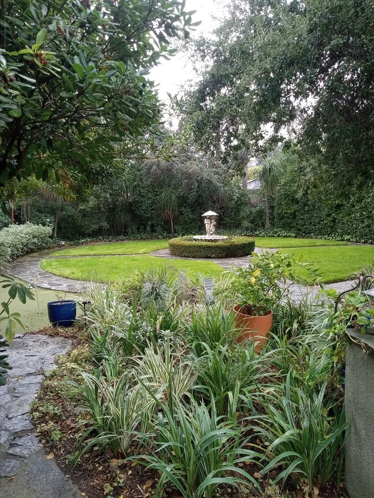 Trusted lawn care service for beautiful yards in El Monte, CA by Rigoberto's Landscape Services