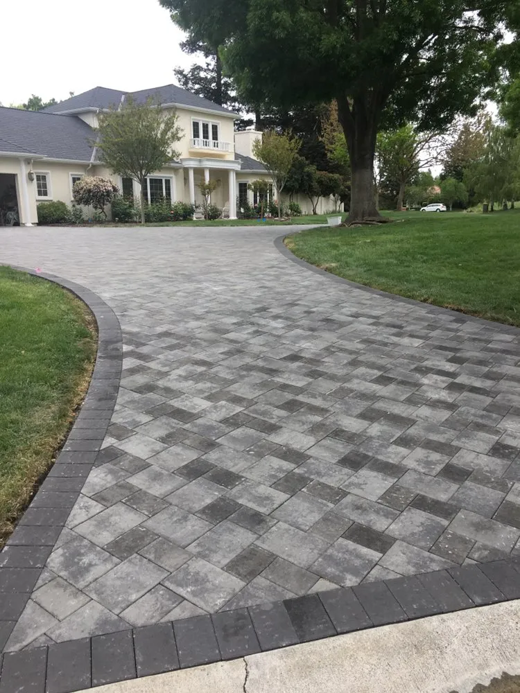 Trusted yard cleanup service for beautiful yards across Sacramento, CA - Rigos Landscaping