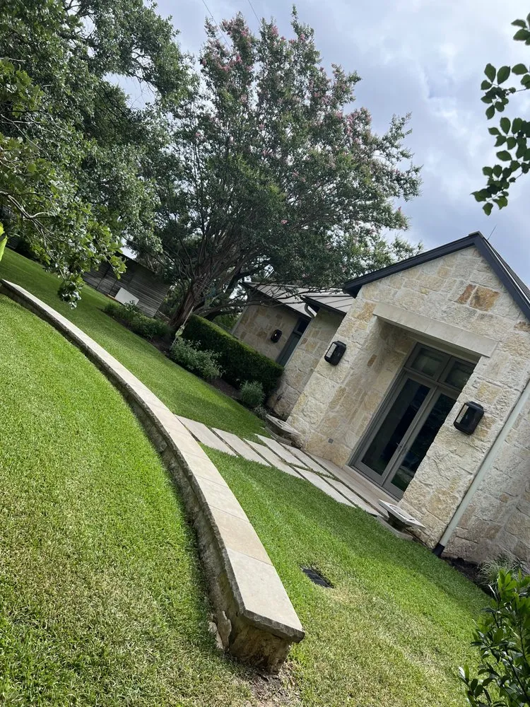 Custom lawn care service in Manor, TX - Rigo’s Lawn and Landscaping Services