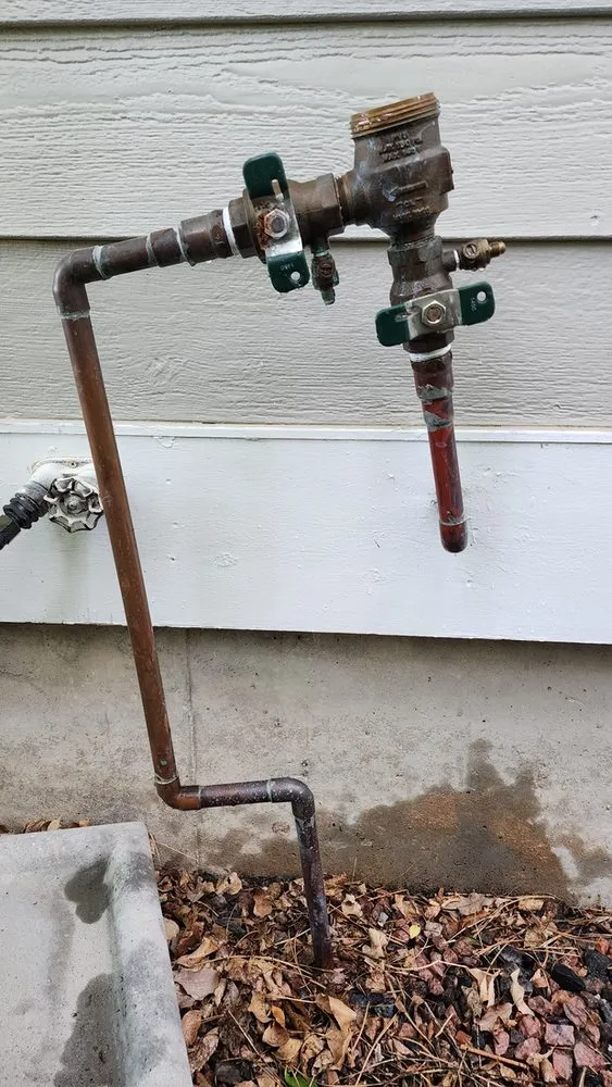 Custom garden landscaping experts serving Lakewood, CO - Riker Irrigation & Landscape