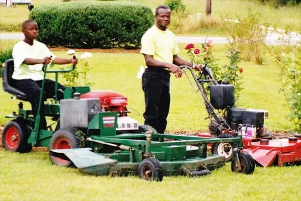Riley and Son Lawn Care Logo