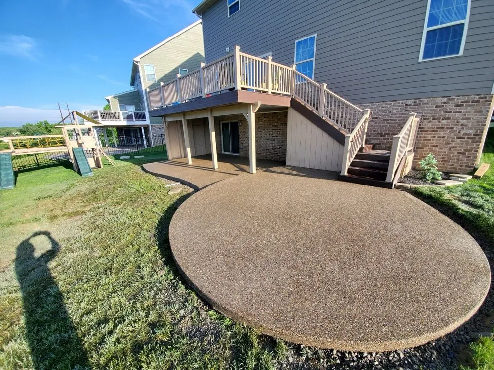 Expert landscaping services for year-round maintenance in Gibsonia, PA by Riley Brothers' Landscaping