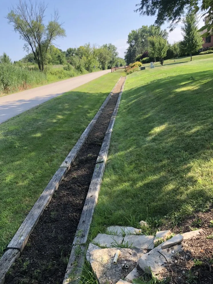 Reliable lawn mowing service experts serving Wheeling, IL - Riley Garcia Landscaping