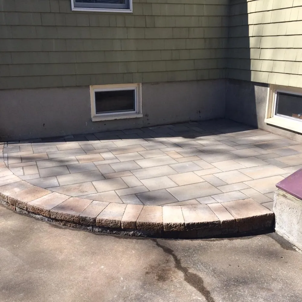 Top-rated lawn care service with custom design across Wakefield, MA - Riley Landscaping