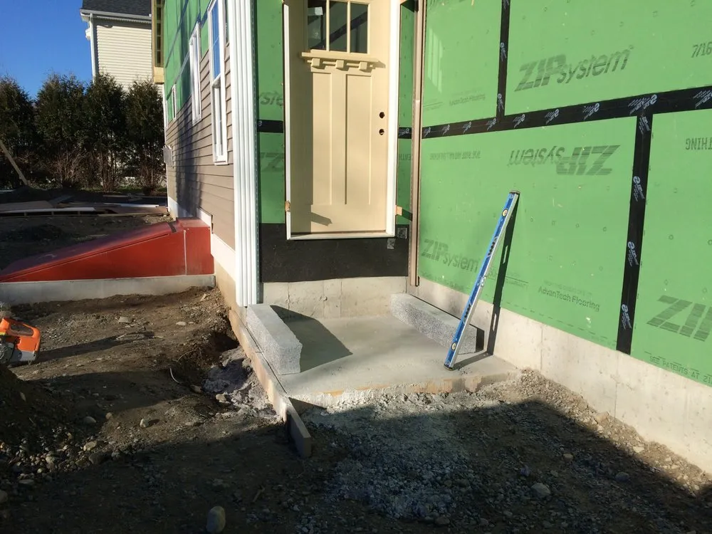 Reliable yard cleanup service for year-round maintenance across Wakefield, MA - Riley Landscaping