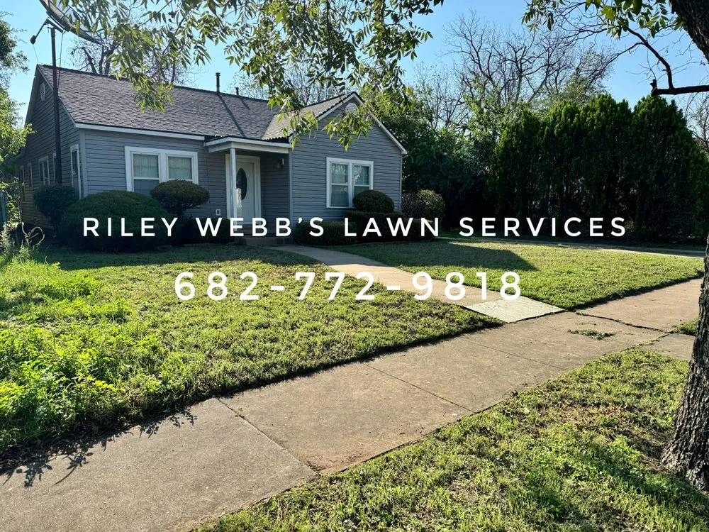 Custom lawn mowing service in Abilene, TX - Riley Webb’s lawn services