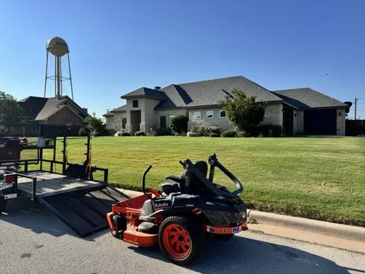 Riley Webb’s lawn services Logo