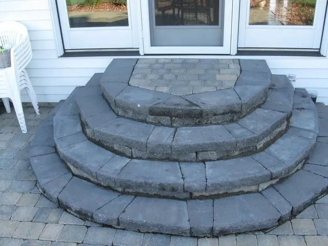 Affordable outdoor landscaping for beautiful yards across Grand Forks, ND - Riley's Landscape & Irrigation