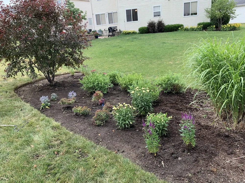 Professional outdoor landscaping in Aurora, IL - Riley's Lawn & Snow