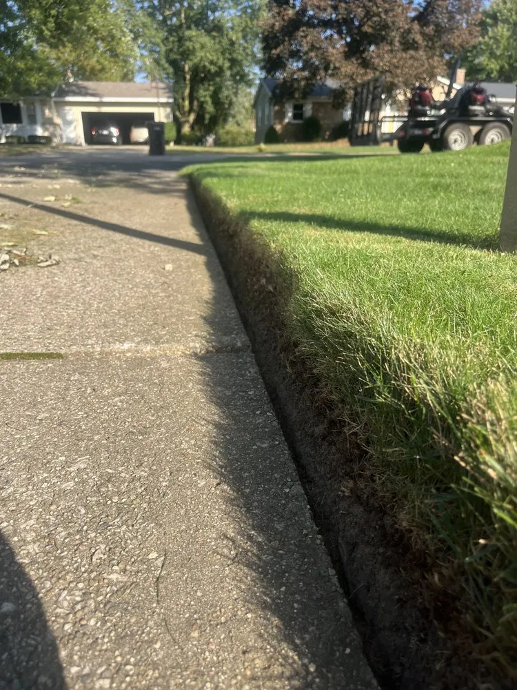 Affordable yard maintenance near you in Hudsonville, MI by Rileys Lawn and Landscape