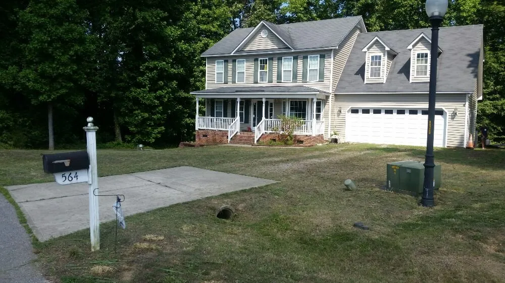 Top-rated yard maintenance in Nashville, NC by Riley's Lawn Care