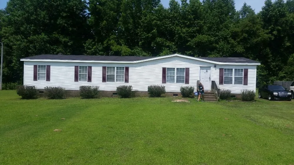 Top-rated landscape installation with custom design in Nashville, NC by Riley's Lawn Care