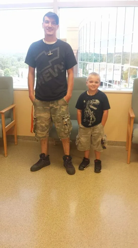 Reliable yard maintenance with custom design across Fort Smith, AR - Riley's lawn care service