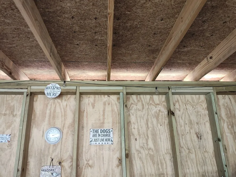 Custom outdoor landscaping in Tallahassee, FL by Rileys Outdoor Services