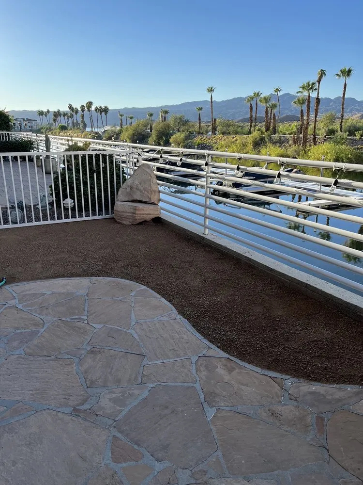 Top-rated residential landscaping in Bullhead City, AZ by Rim Country's Rock N Yard