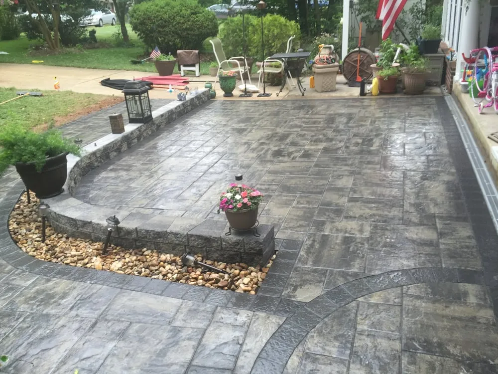 Expert yard maintenance for beautiful yards across Arlington, VA - Rimble Landscaping