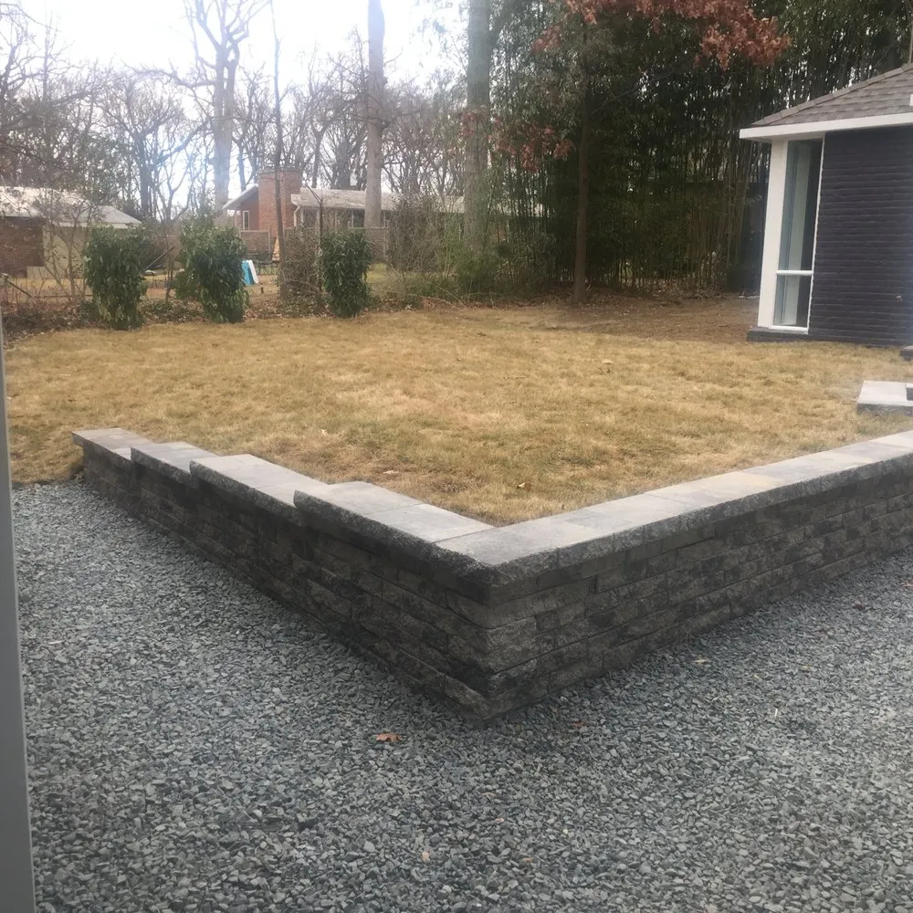 Top-rated lawn mowing service in Arlington, VA by Rimble Landscaping