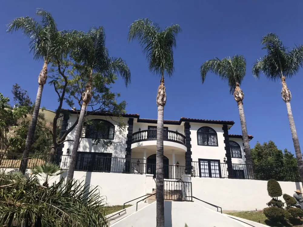 Custom landscape design for residential properties in Los Angeles, CA by Rimpau Landscaping and Maintenance