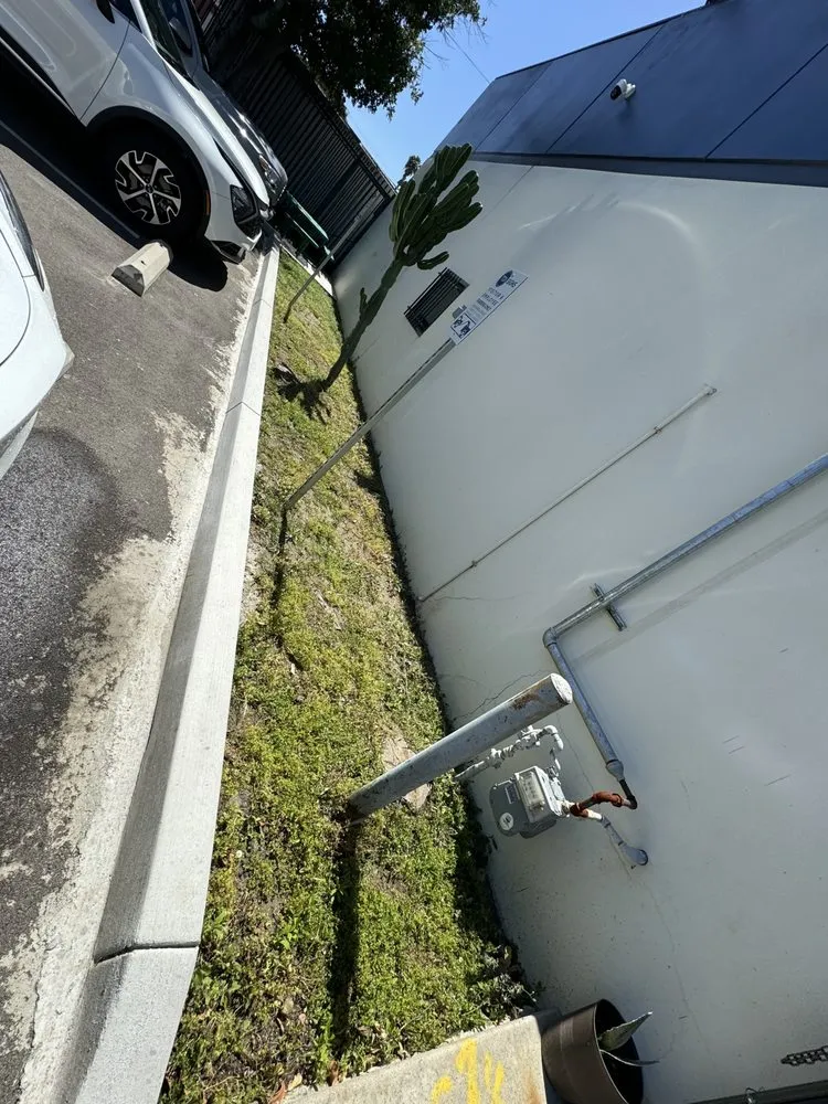 Custom garden landscaping experts serving Santa Fe Springs, CA - Rincon 4 Landscaping