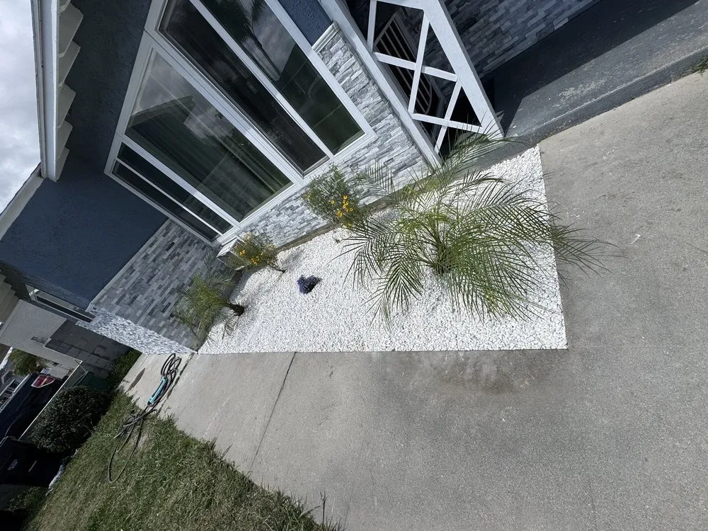 Reliable yard maintenance for year-round maintenance in Santa Fe Springs, CA by Rincon 4 Landscaping