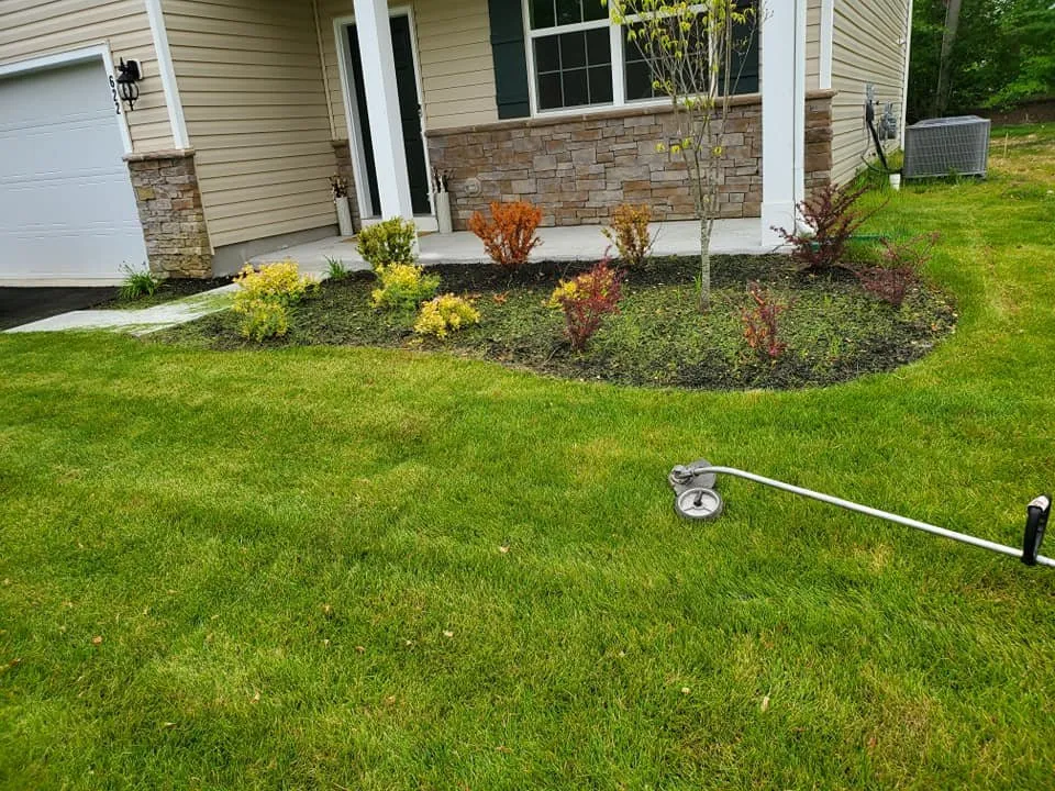 Professional lawn care service for residential properties across Wilmington, DE - Ringgold Landscaping