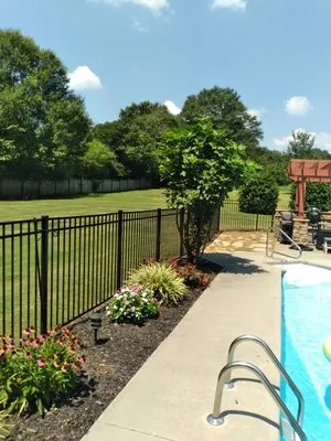 Ringgold Lawn Care, LLC Logo