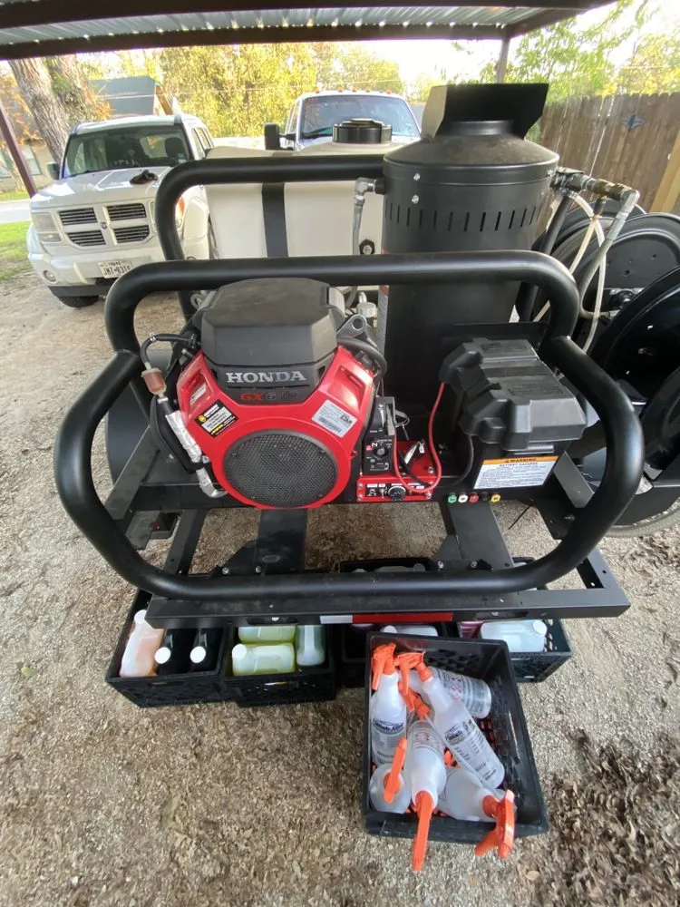 Trusted outdoor landscaping near you across Brownwood, TX - Rinse & Repeat Mobile Pressure Washer Detail