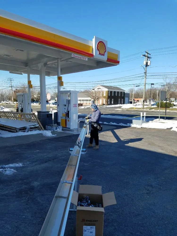 Professional yard maintenance experts serving West Hartford, CT - Rio Gutters