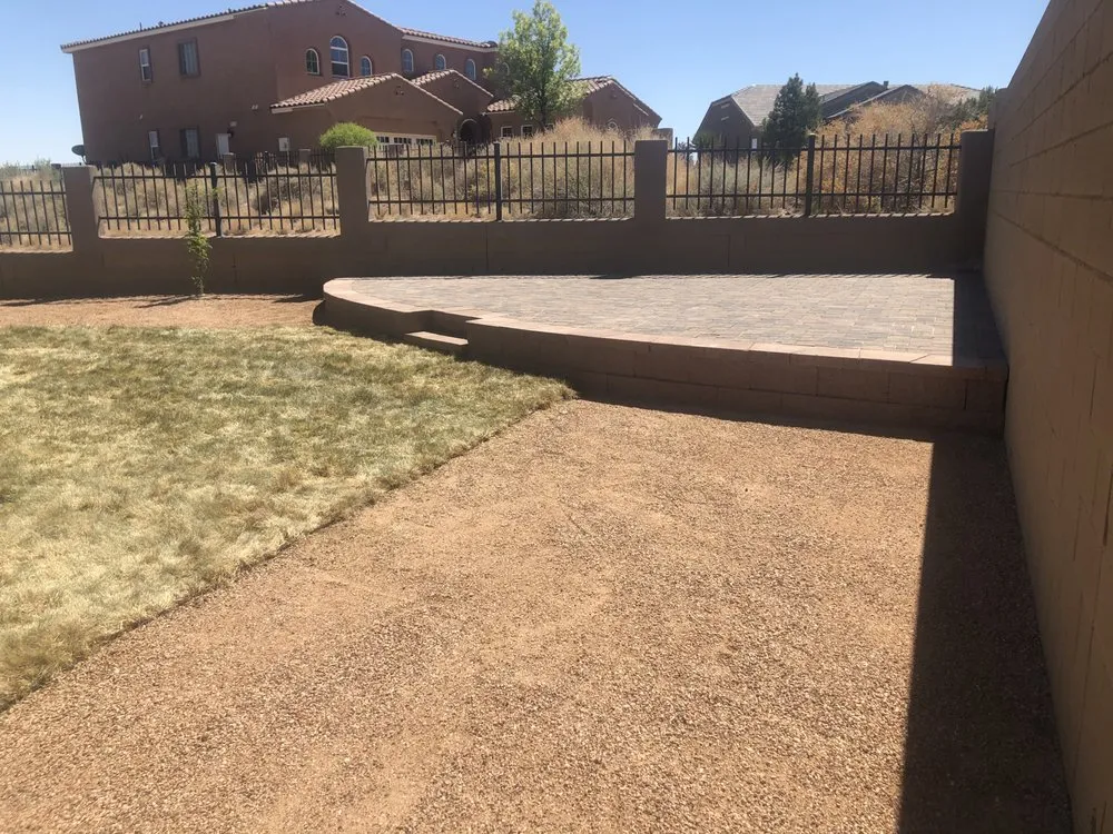 Top-rated lawn care service with custom design in Rio Rancho, NM by Rio Verde Landscaping