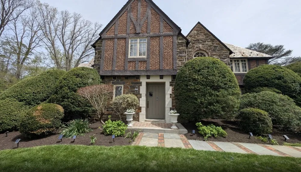 Affordable yard maintenance in Chester, PA by Riol’s Landscaping