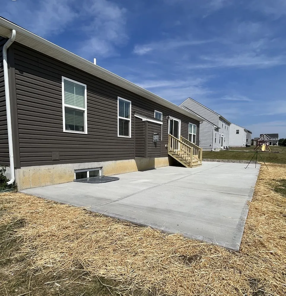 Custom outdoor landscaping in Monroe, OH by Rios Landscaping & Construction