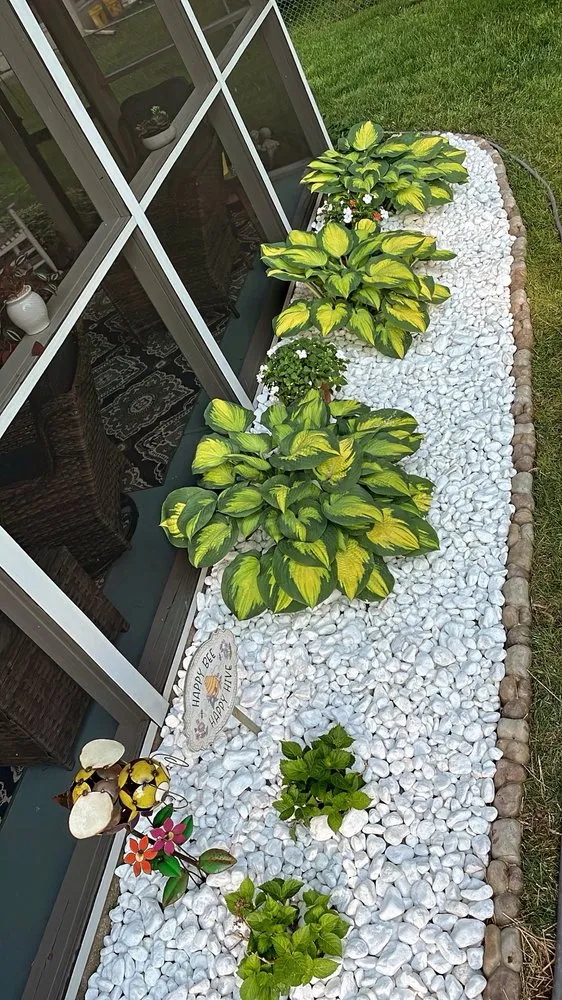 Custom landscape installation experts serving Monroe, OH - Rios Landscaping & Construction