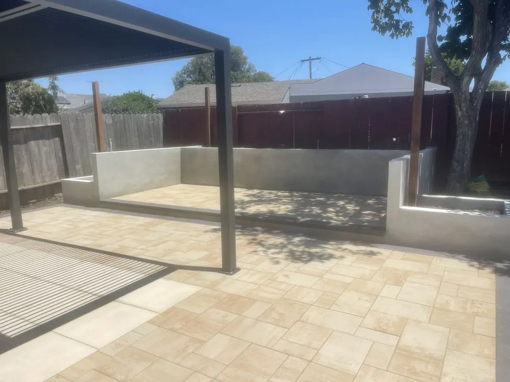 Trusted yard maintenance in Newark, CA by Rios Landscaping Gardening Service