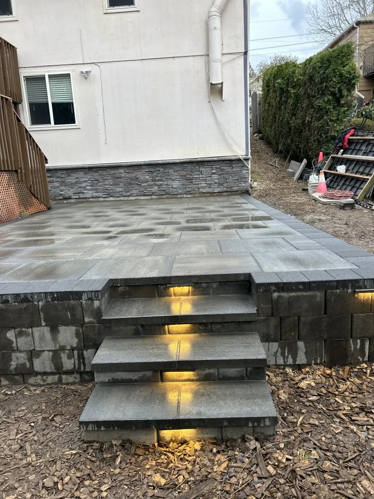 Professional yard cleanup service in Fairview, OR - Rios Landworks & Construction