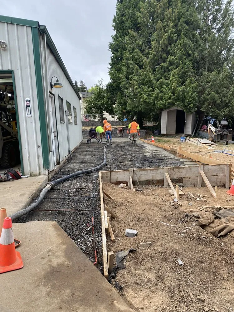 Professional yard maintenance in Fairview, OR - Rios Landworks & Construction