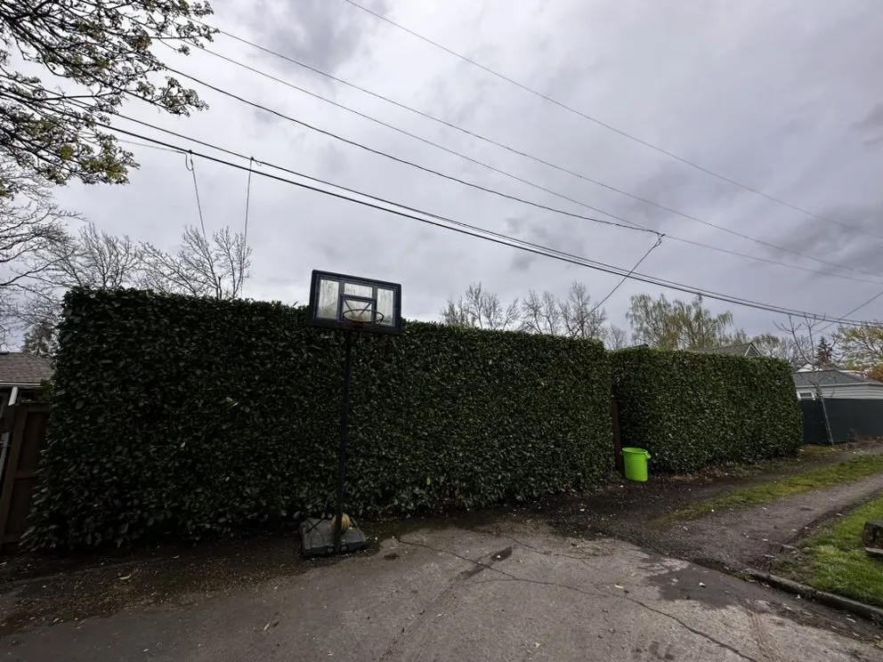 Affordable residential landscaping in Keizer, OR by Rios Lawn Maintenance