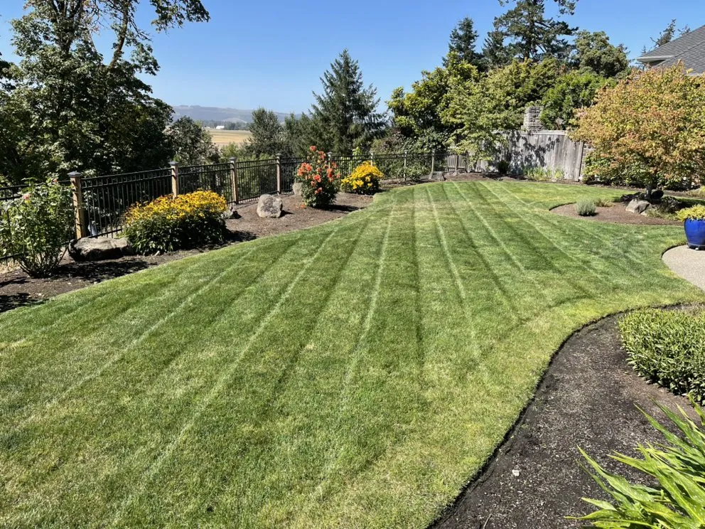 Reliable yard maintenance in Keizer, OR by Rios Lawn Maintenance