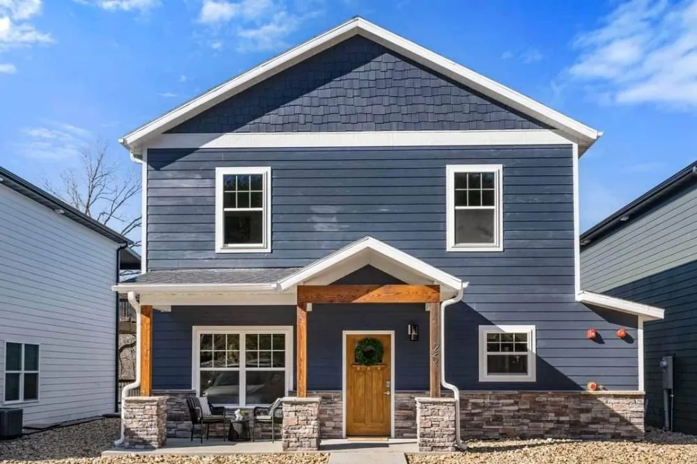 Expert lawn mowing service in Springfield, MO by Rios Masonry