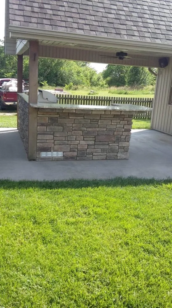 Top-rated landscape design in Springfield, MO - Rios Masonry
