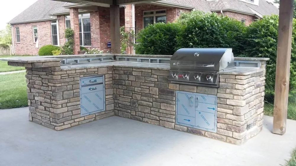 Affordable lawn mowing service for residential properties in Springfield, MO by Rios Masonry