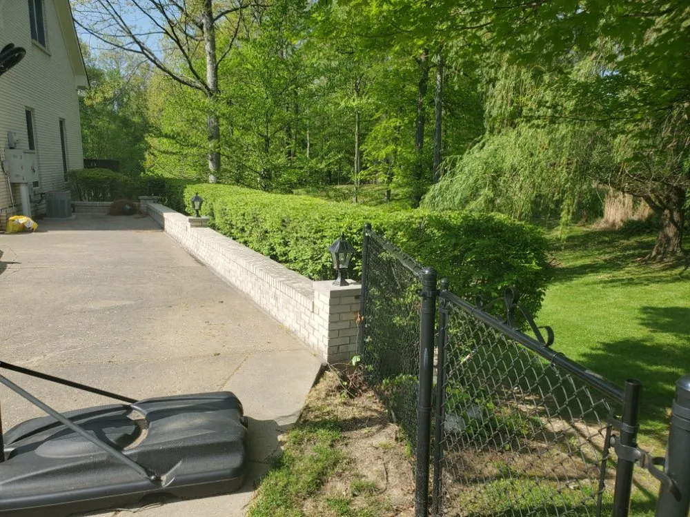 Professional lawn mowing service in Indianapolis, IN - Rios Turf Care