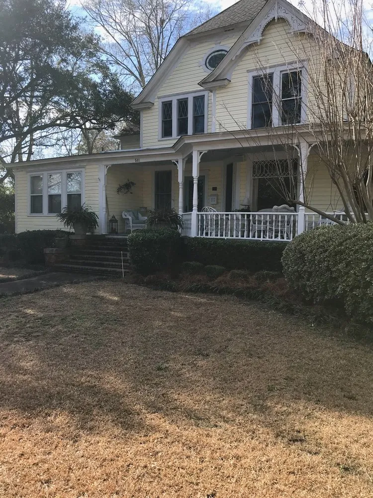 Top-rated yard cleanup service for homes in Chesnee, SC by RipTide Landscapes