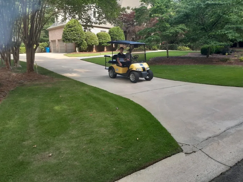 Affordable landscaping services experts serving Fayetteville, GA - Riptide Prowash & Landscapes