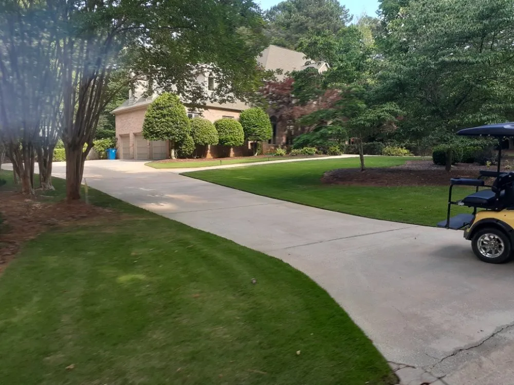 Local lawn mowing service near you across Fayetteville, GA - Riptide Prowash & Landscapes