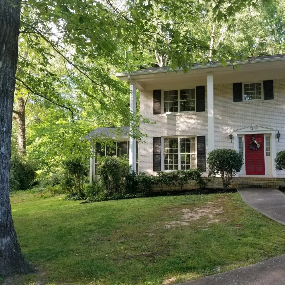 Affordable garden landscaping in Fayetteville, GA - Riptide Prowash & Landscapes