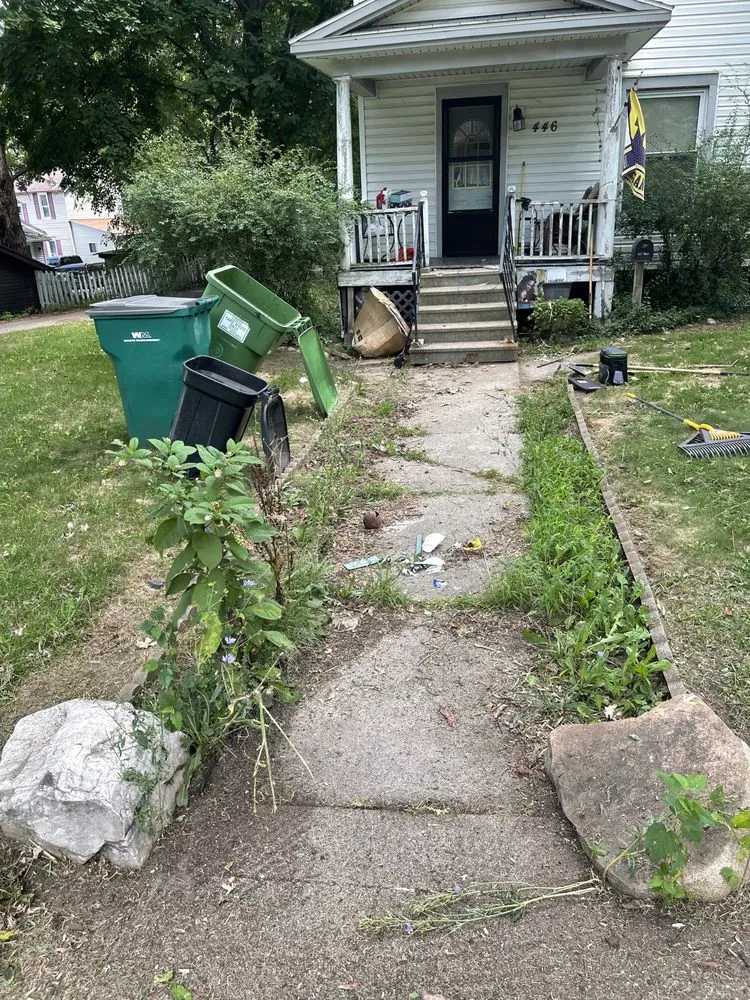 Top-rated landscape installation experts serving Battle Creek, MI - Rise N Shine