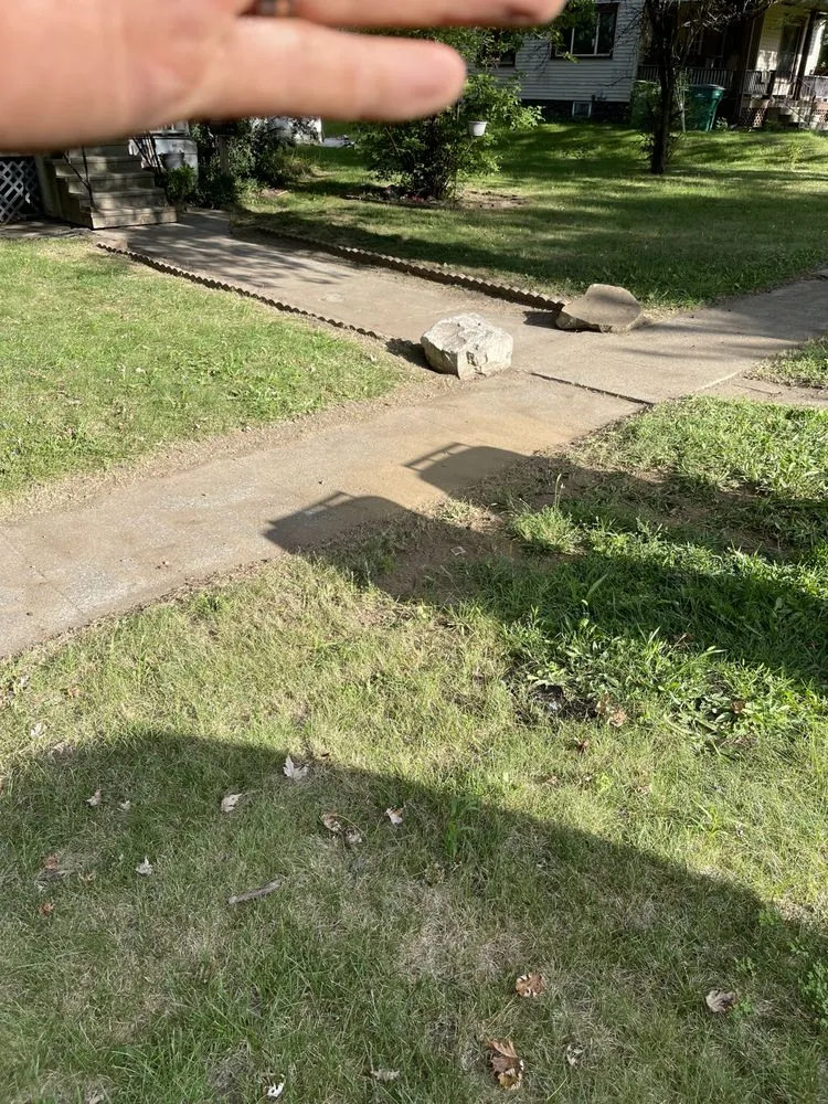 Expert landscaping services experts serving Battle Creek, MI - Rise N Shine