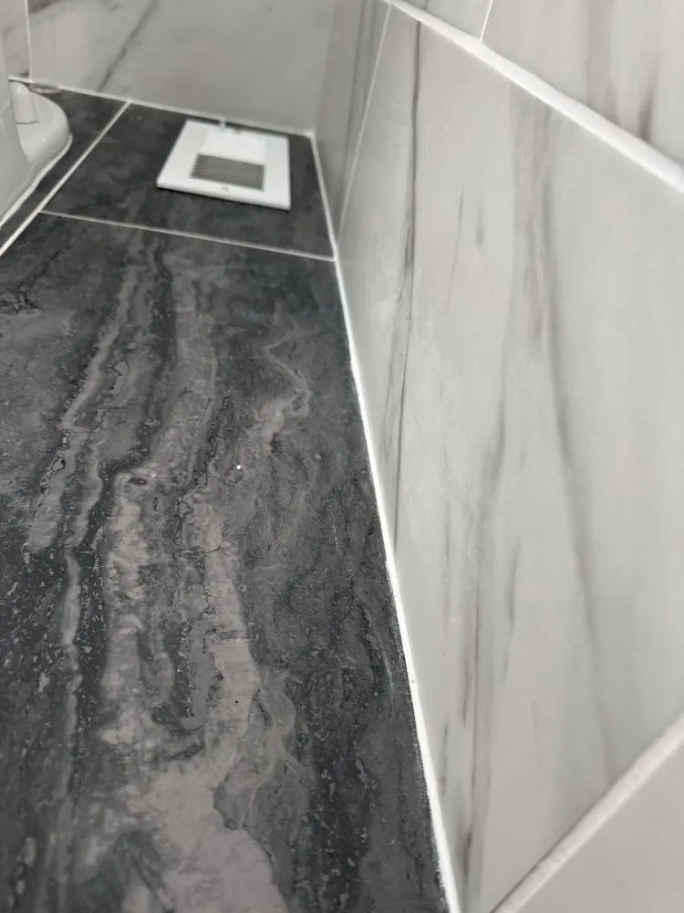 Custom lawn mowing service experts serving Erie, PA - Rising Construction