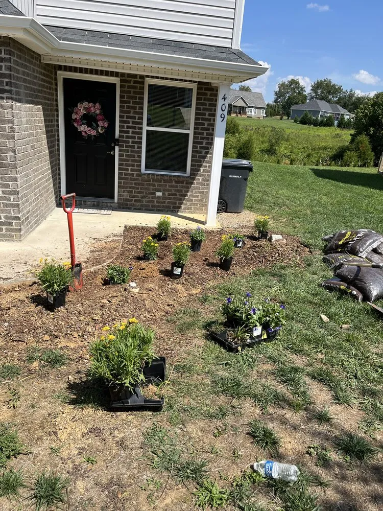 Top-rated garden landscaping for residential properties in Kingsport, TN by Risney Lawn & Landscapes