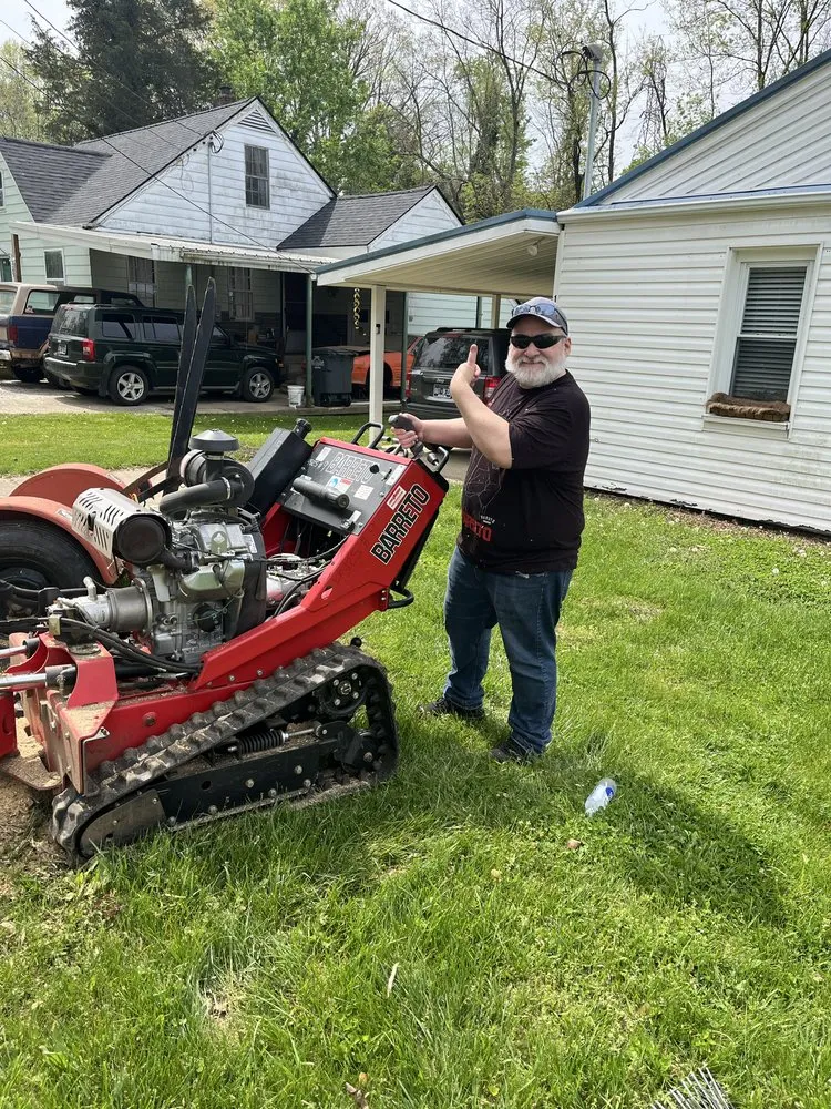 Top-rated outdoor landscaping in Kingsport, TN by Risney Lawn & Landscapes